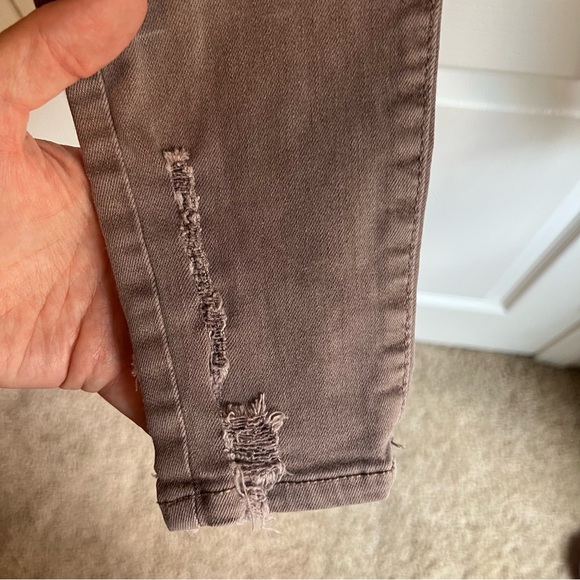 American Eagle Outfitters Women's Ripped Jegging Jeans - Brown Size 2 - Picture 3 of 6